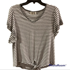 True Craft- size‎ Medium grey and white stripped shirt